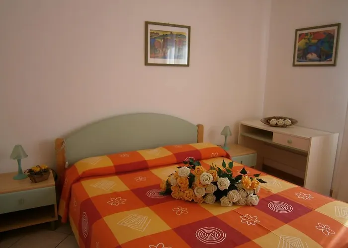 Giorgia Вилла *